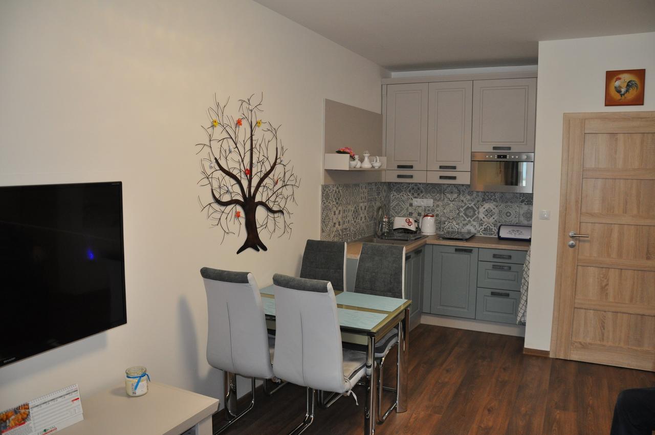 Apartman 14 Lucky Demaenovska Dolina Exterior foto